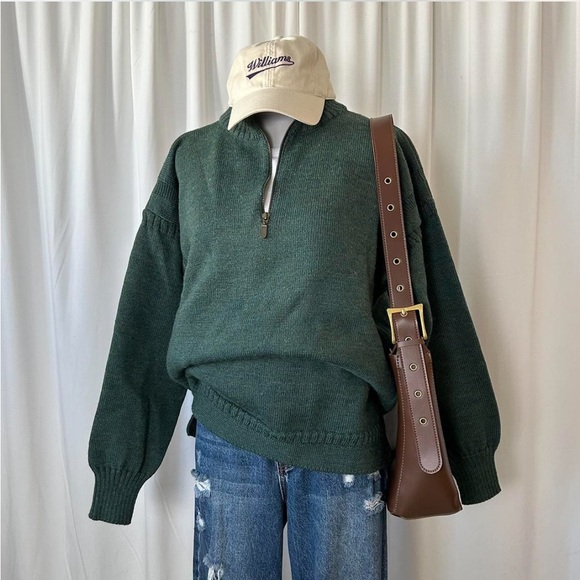 Green Perregine wool quarter zip jumper knitwear. - Picture 4 of 8